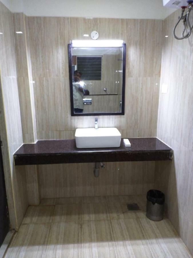 Saravanaa Residency Madurai Exterior foto