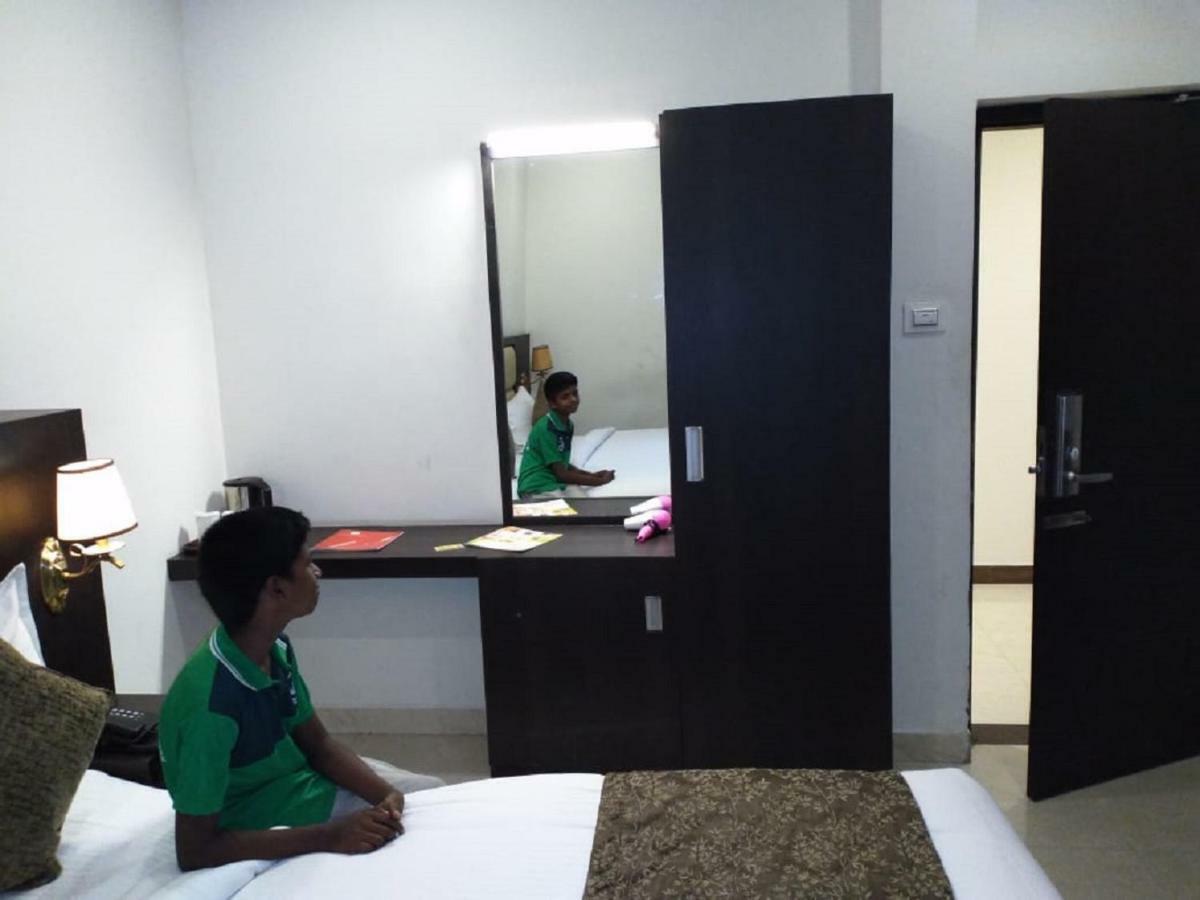 Saravanaa Residency Madurai Exterior foto